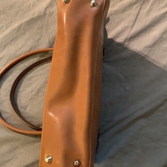 Vinyl Purse - Picture 7 of 16